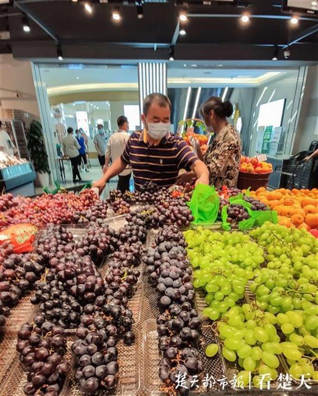 澳门沙金(中国)在线平台光桃子就能分出二十几种来江城夏季水果咋来这么多“兄弟”(图4)