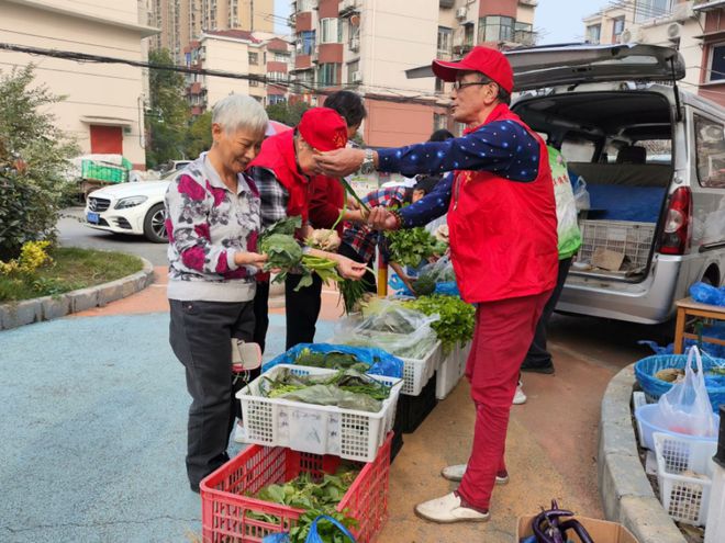 澳门沙金不出小区就能买到新鲜蔬菜！“缤纷