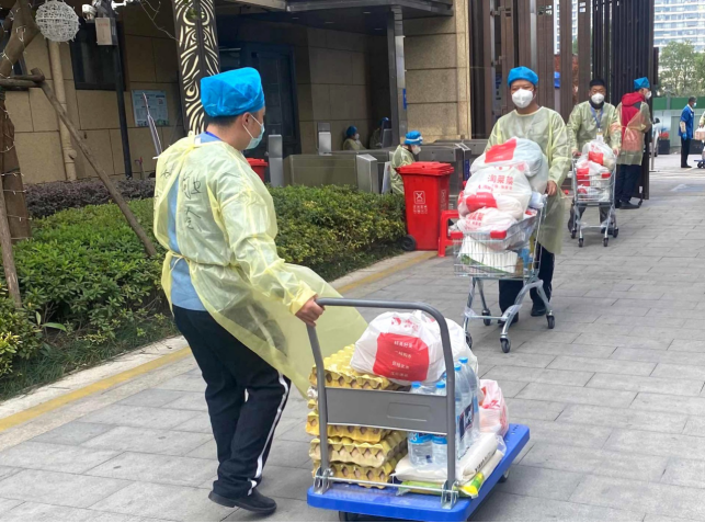 澳门沙金别担心我们一直都在！淘菜菜向杭州封控小区紧急无接触配送生活物资(图2)