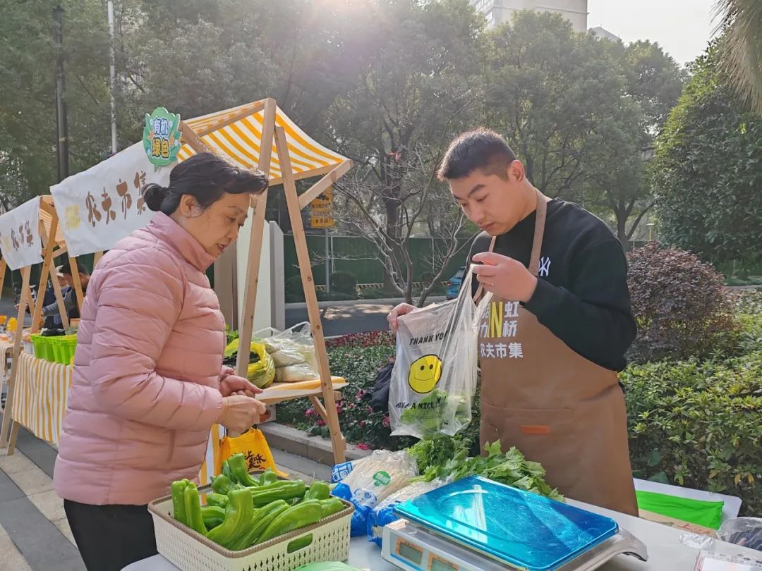 澳门沙金家门口就能买到新鲜蔬菜！长宁这家“农夫市集”人气旺(图6)