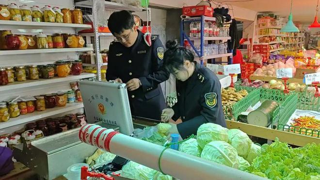 澳门沙金(中国)在线平台呼中区市场监督管理局开展食品安全“你点我检服务惠民生”快(图3)