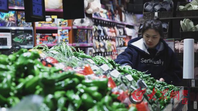 澳门沙金枣庄：春菜“抢鲜”上市 市民餐桌“春意盎然”(图2)